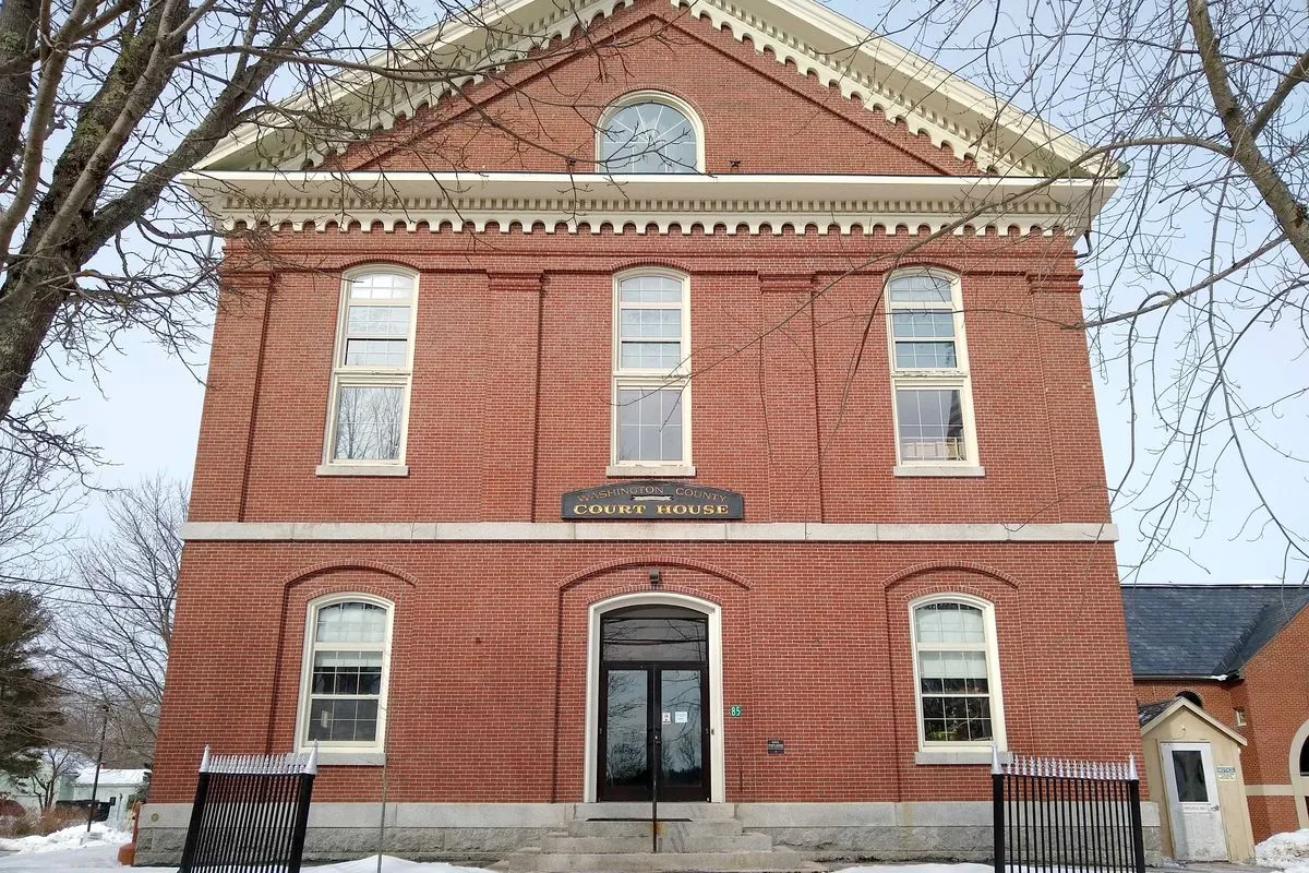 exterior of the Washington County Superior Court.