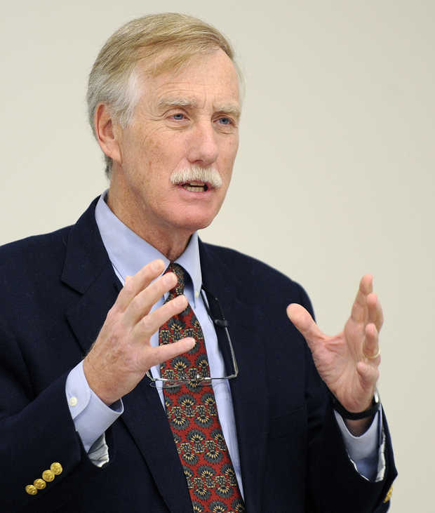 Angus King, photo Russ Dillingham, Sun Journal