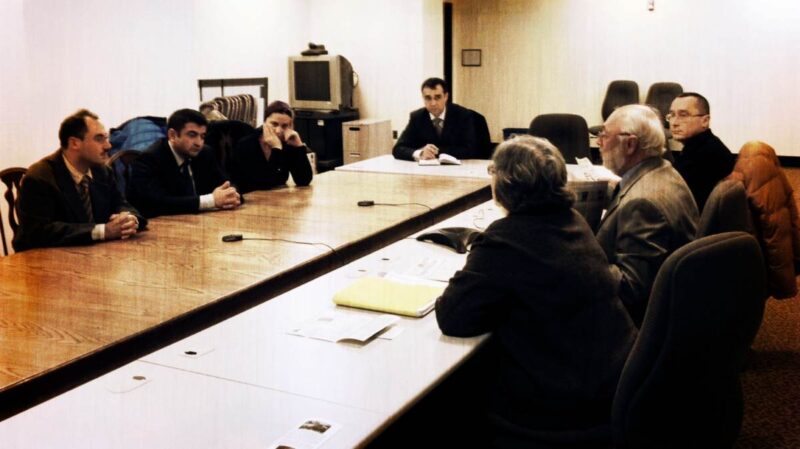 A meeting between the Chechen delegation and newsroom founders John Christie and Naomi Schalit