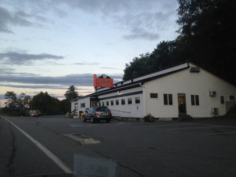 exterior of Moody's Diner