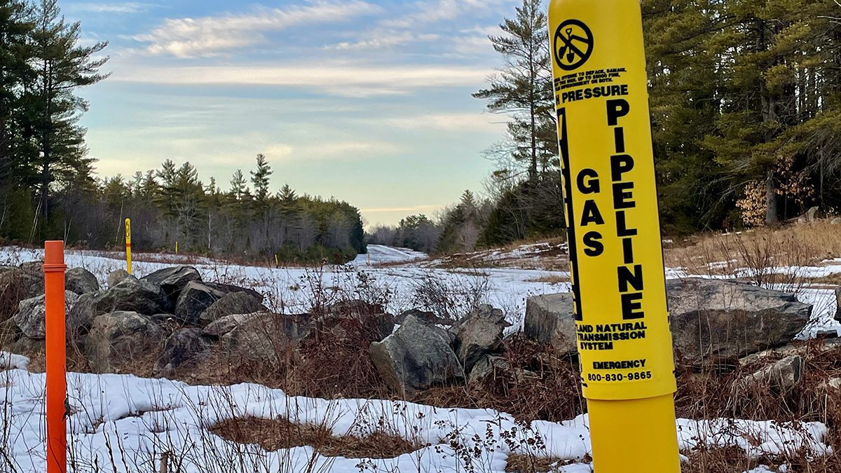 otisfield-natural-gas-pipeline-marker-the-maine-monitor