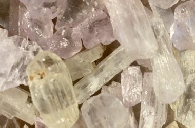 A photo of a pile of kunzite