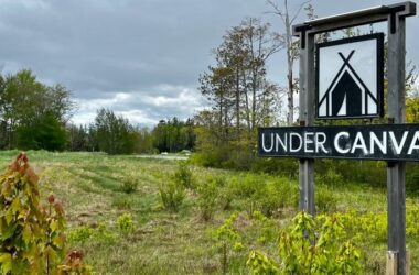 The entrance sign to the Under Canvas glampground.