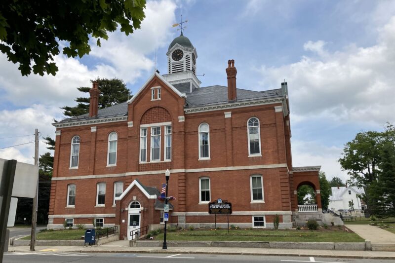 exterior of the franklin county court house.