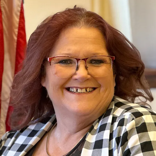 headshot of Shelley Rudnicki.