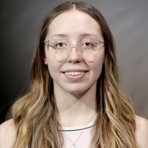 headshot of reporter Adrienne Washington