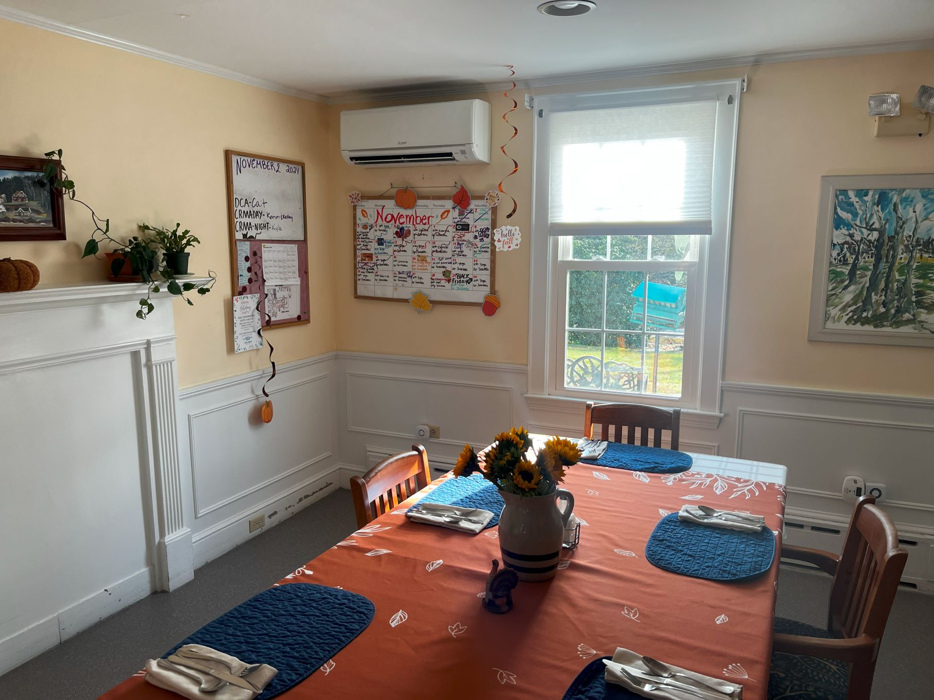 The dining room of the Island Commons facility.