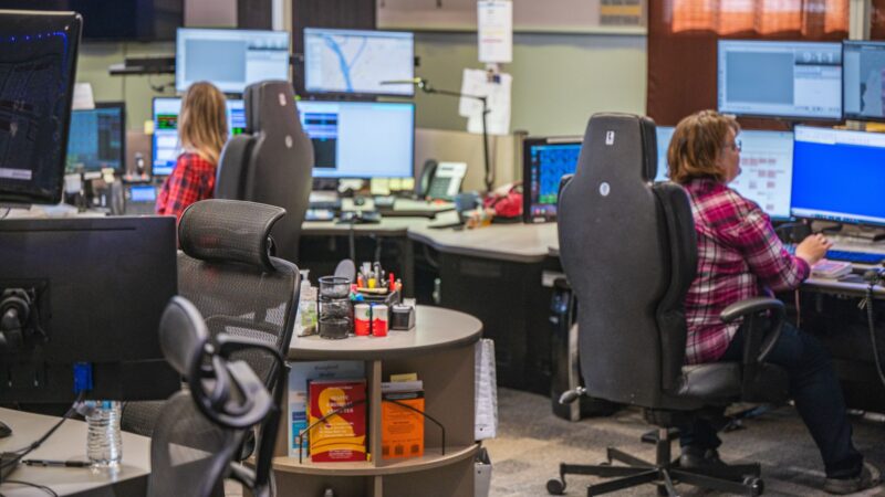 a view inside the emergency communications center in Franklin County.