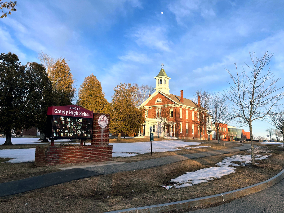 exterior of greely high school.