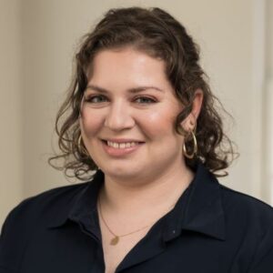 headshot of the reporter