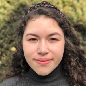 headshot of reporter Emma Sánchez