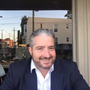 headshot of reporter Robert Zullo