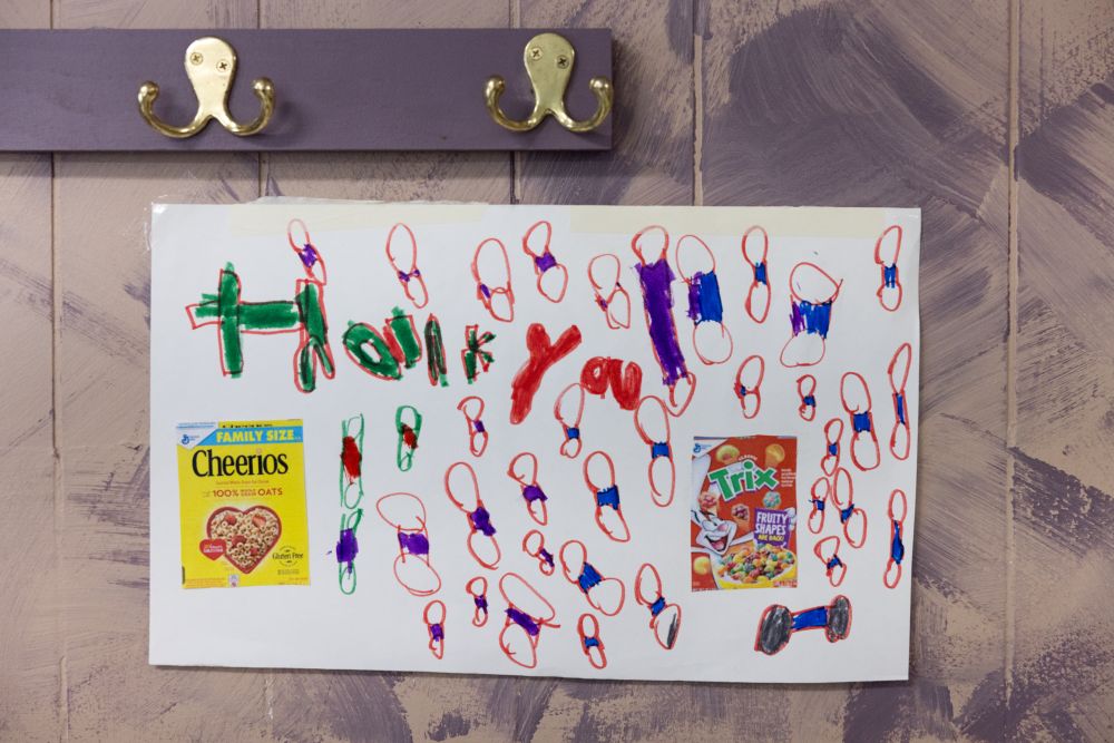 a thank you sign hangs at the food pantry.