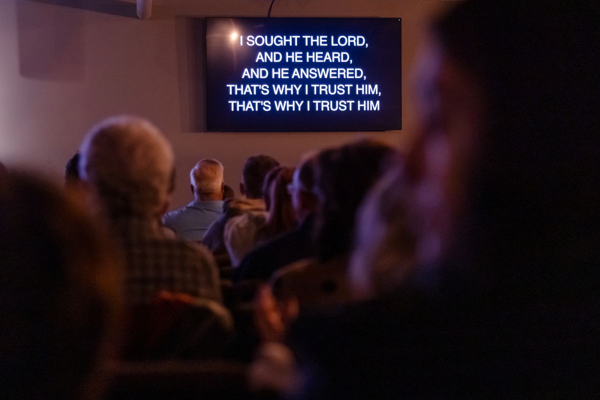 words on a screen that read I sought the Lord and he heard and he answered that's why i trust him that's why i trust him.