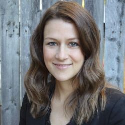 headshot of reporter Paige Winfield Cunningham, NOTUS