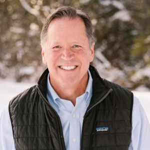 headshot of Mike Federle