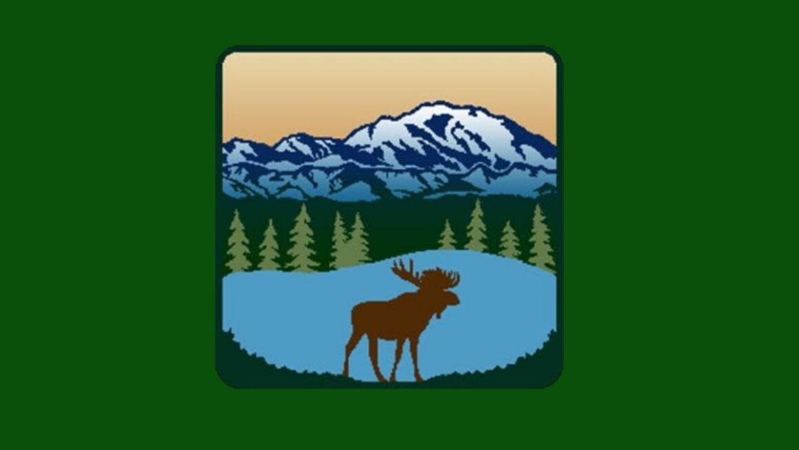 town of jackman logo featuring a moose, lake and mountain.