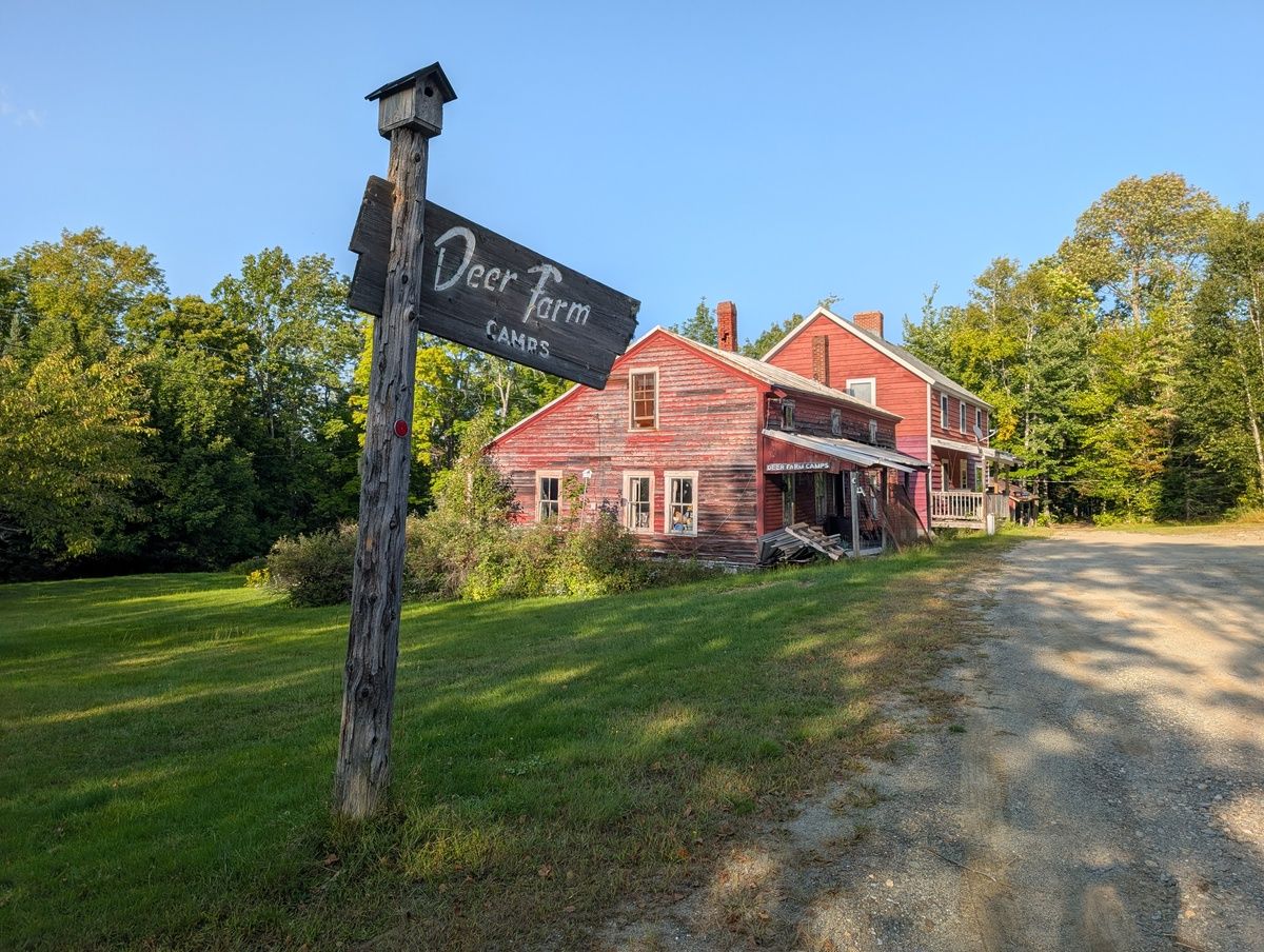 the entrance to a campground known as deer farm camps