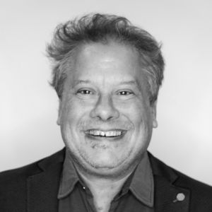 headshot of reporter Jay Field